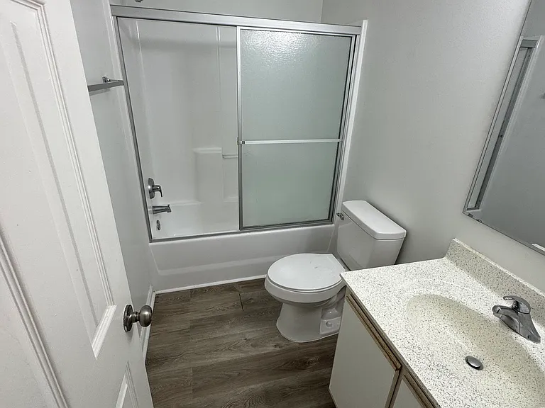 211 Mesa Ln — Photo 49