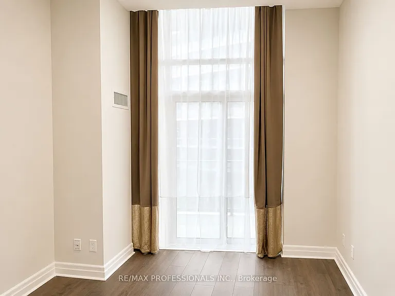 58 Marine Parade Dr #438 — Photo 13