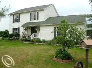 6505 Sober Rd, Fowlerville, MI 48836