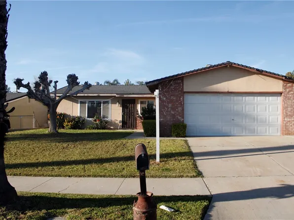 24786 Valecrest Dr, Moreno Valley, CA 92557