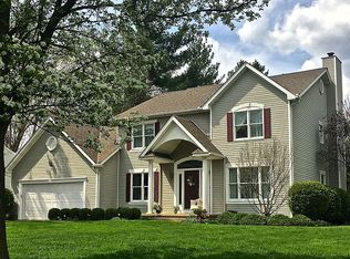 1615 Carriage Hill Dr, Hudson, OH 44236