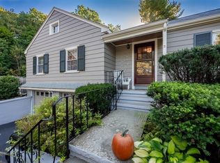 9 Flint Cir, Andover, MA 01810