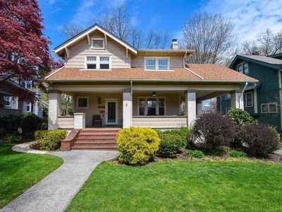 2233 Maiden Ln SW, Roanoke, VA, 24015