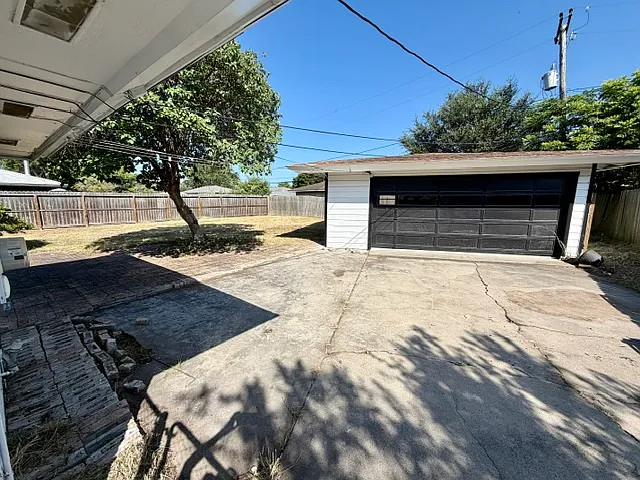 617 Williamson Pl — Photo 11