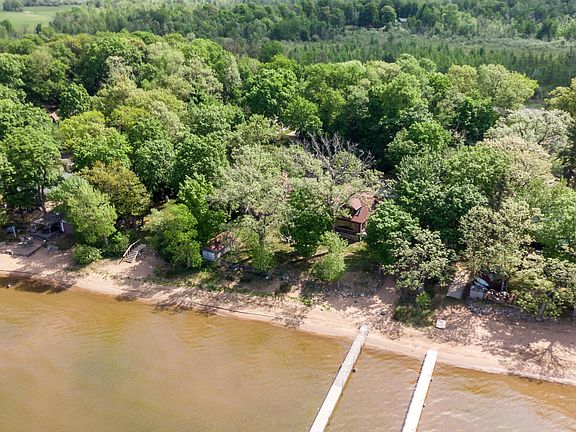 3rd image of 47657 Whistle Rd