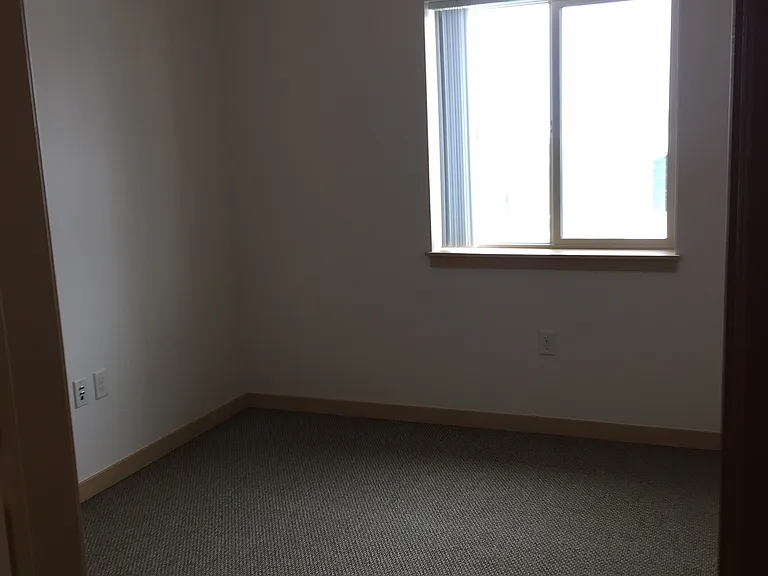 Carlow Senior Apartments — Photo 33