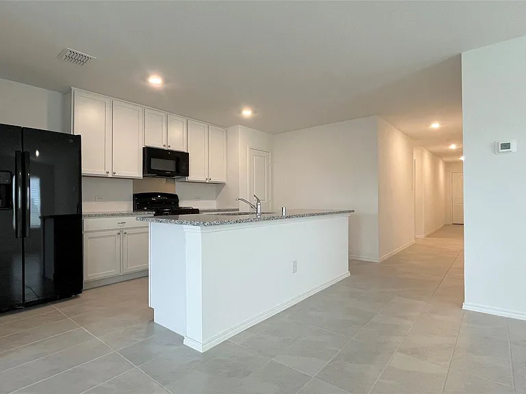 1130 Arborwood Dr — Photo 14