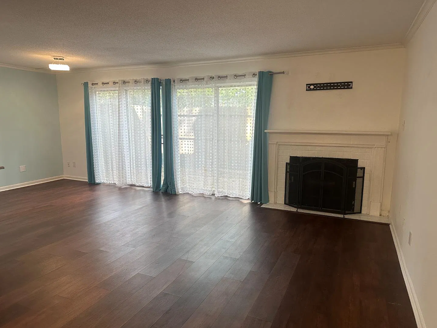 6701 Dickens Ferry Rd #2 - 6701 Dickens Ferry #2 — Photo 3