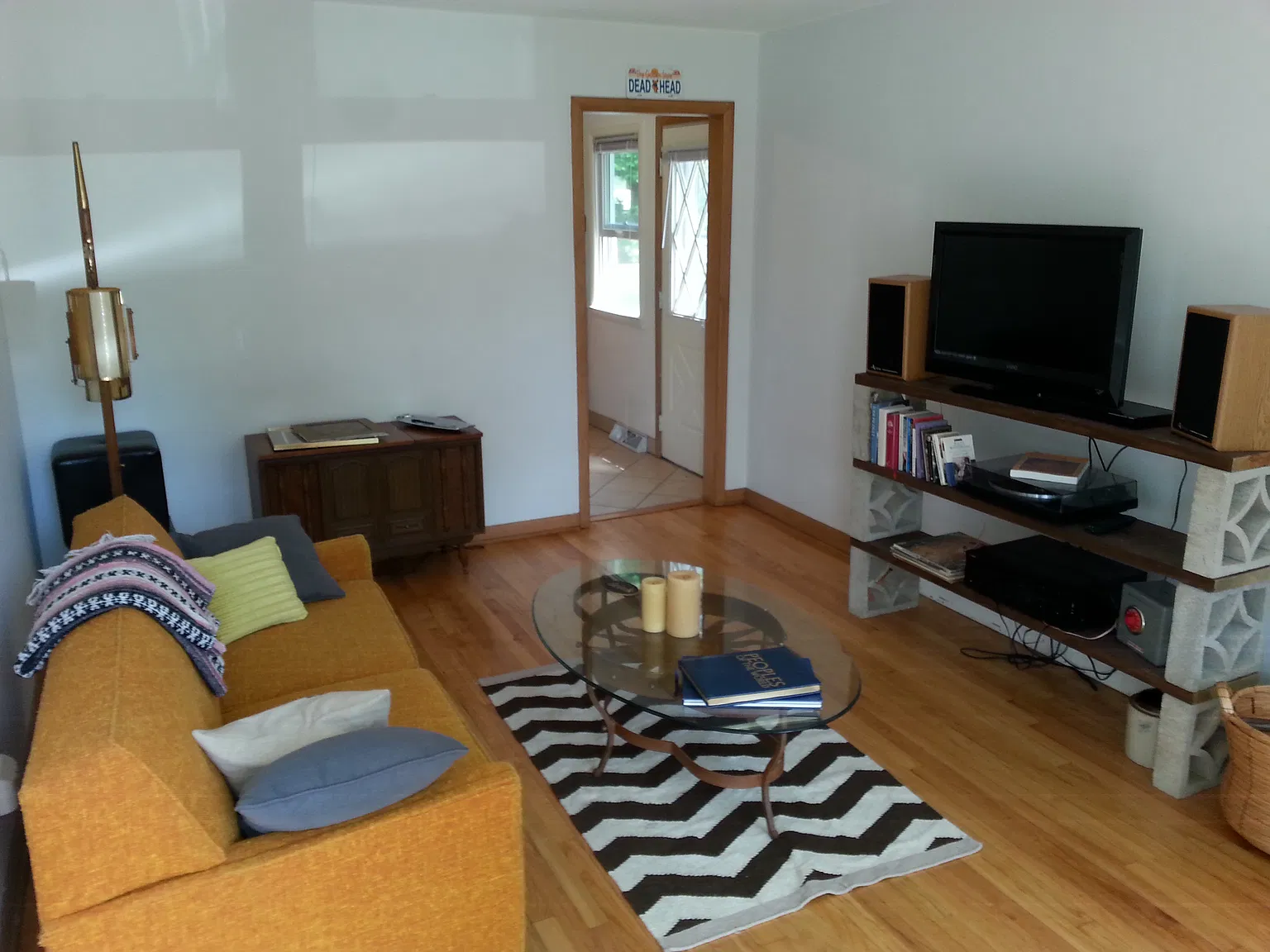 1 bed, 550 sqft, $925 — Photo 2