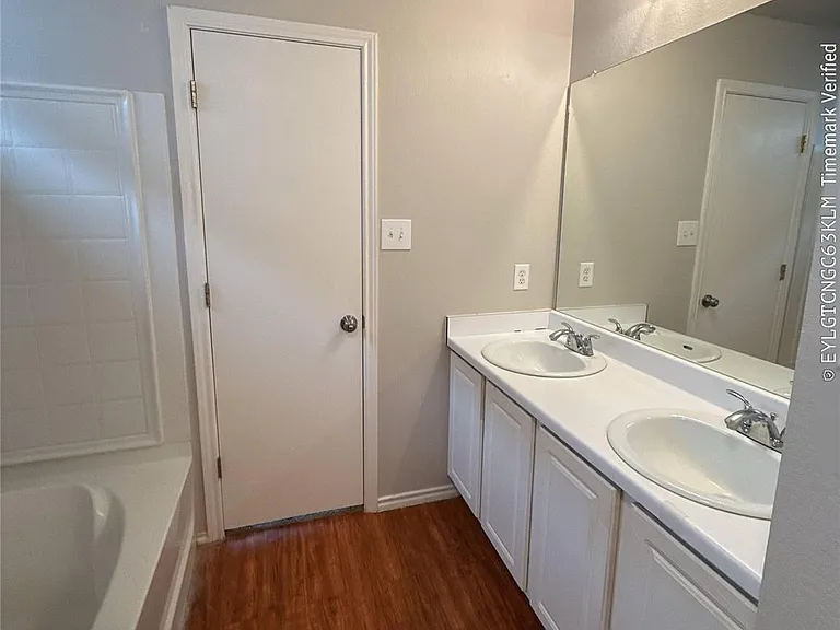 232 Buttercup Way — Photo 13