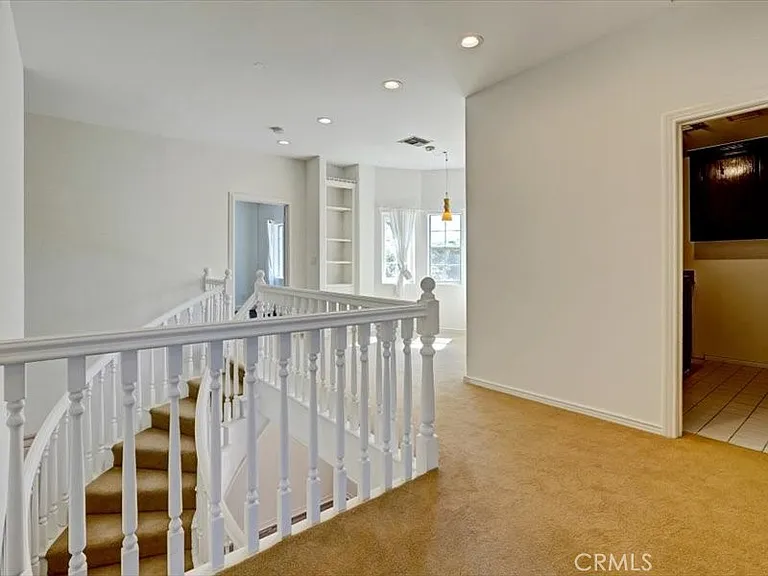 5224 Woodlake Ave — Photo 65