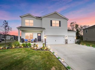 244 Carrowmoore Dr, Pickerington, OH 43147