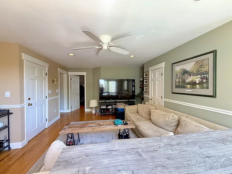 47 Mystic St #2 — Photo 3