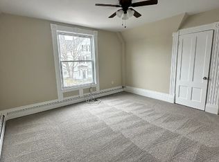 367 Lake Ave Unit 2, Manchester, NH 03103