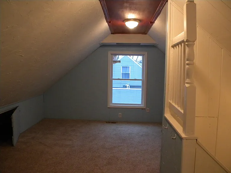 2213 Carolina St — Photo 8