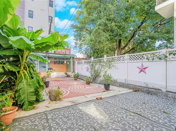 400 Lefferts Avenue image 31 of 40