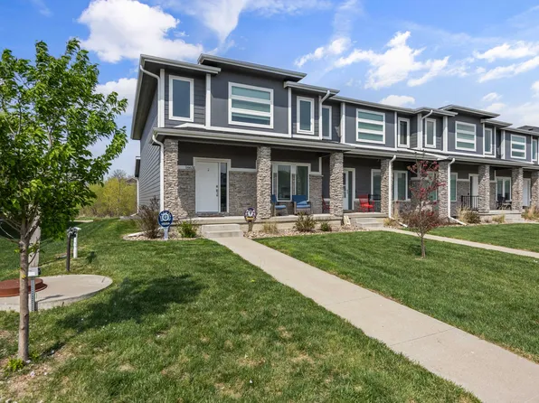 16631 Wilden Dr, Clive, IA 50325