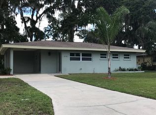 3731 Schwalbe Dr, Sarasota, FL 34235