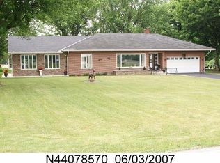 1221 Garbry Rd, Piqua, OH 45356