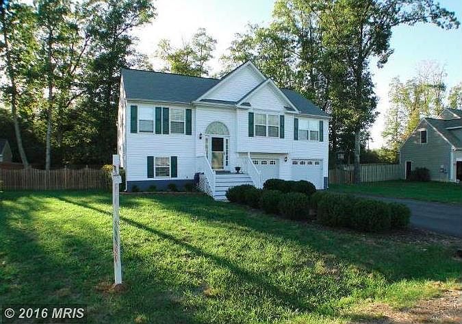 1st image of 3913 N Andover Ln