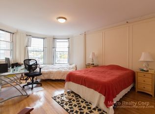 1252 Beacon St #606, Brookline, MA 02446