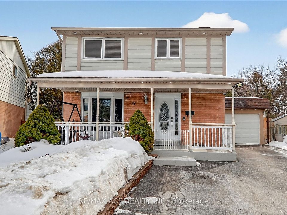 1st image of 49 Winstanly Cres