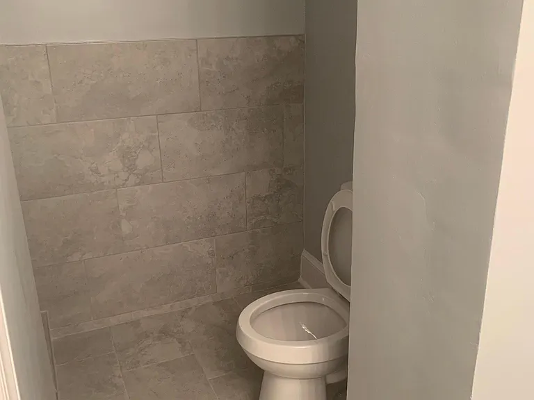1418 Newton St NW #2 — Photo 5