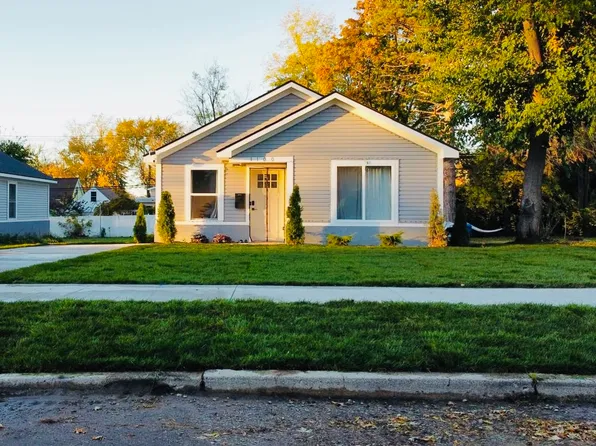 1100 La Salle Ave, Waterford, MI 48328