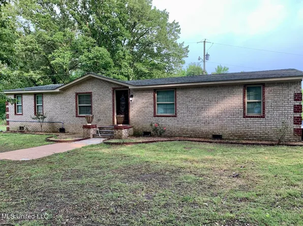 4144 Poplar Corner Rd, Lake Cormorant, MS 38641