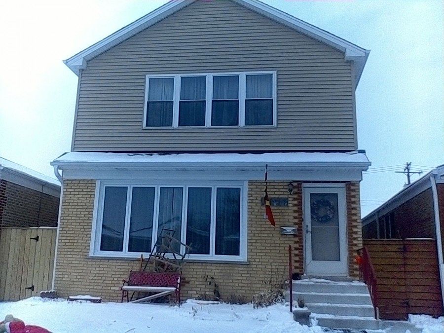 1st image of 4816 S Leclaire Ave