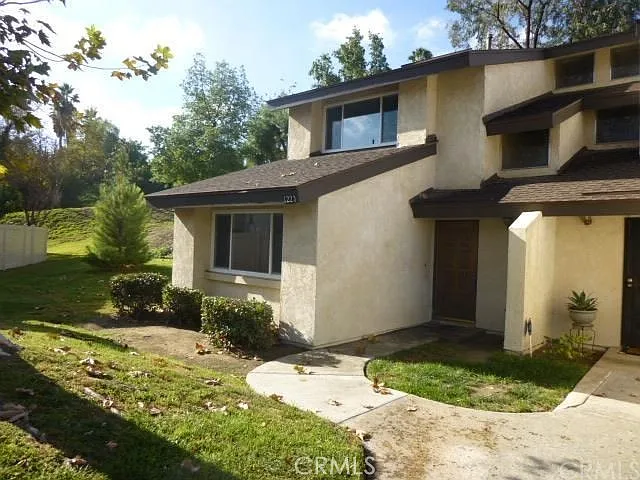 1223 Mohave Dr — Photo 1