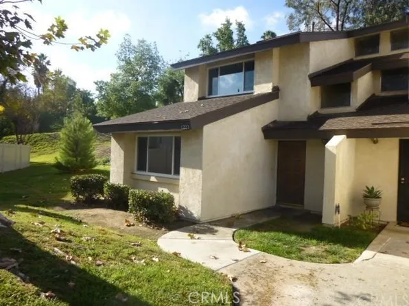 1223 Mohave Dr, Colton, CA 92324