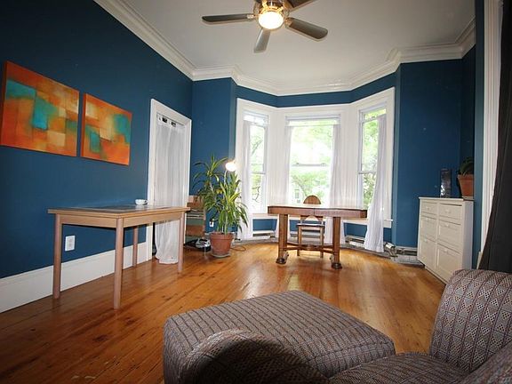 3rd image of 142 Trenton St