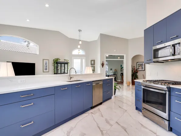 8180 Sandpiper Way, West Palm Beach, FL 33412