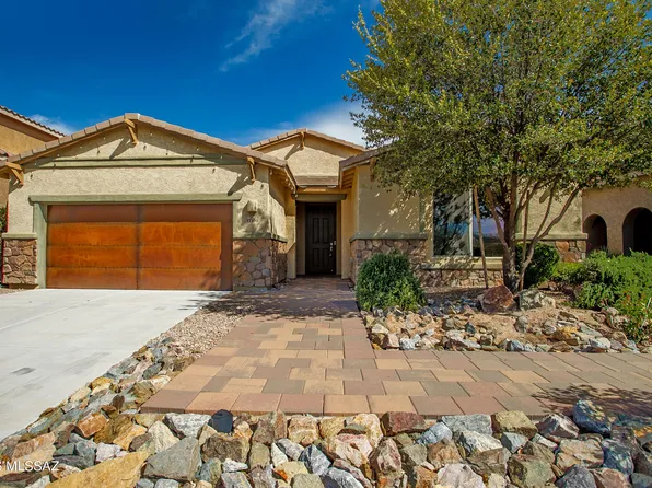 11100 N Delphinus St, Oro Valley, AZ 85742
