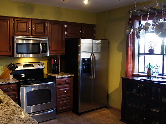 Kitchen Alt View