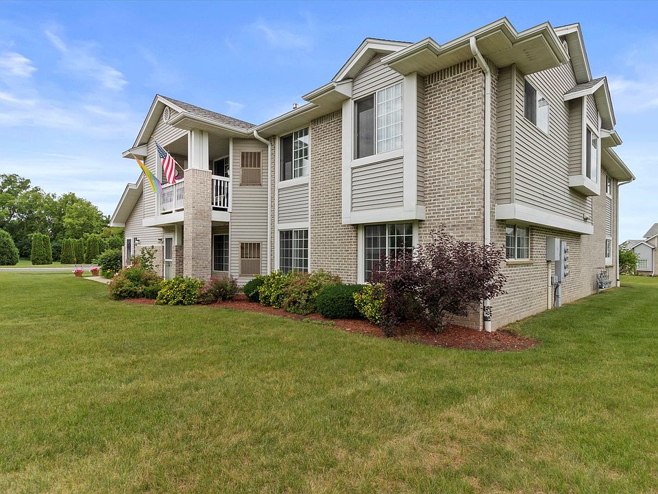 1st image of 6984 S Rolling Meadows Ct