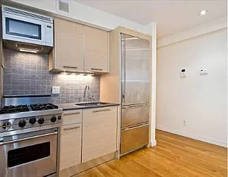Rented by Plaza Real Estate Group