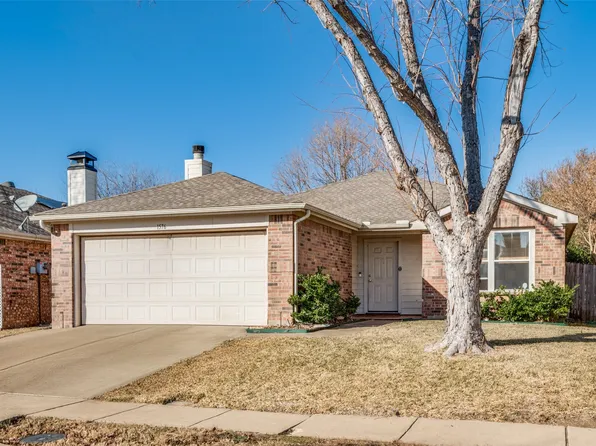 1576 Chivalry Ln, Little Elm, TX 75068