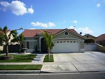 1st image of 812 Avenida Real Dr