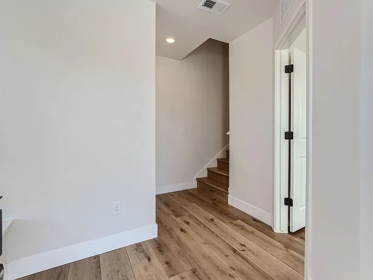 Applewood Townhomes — Photo 13