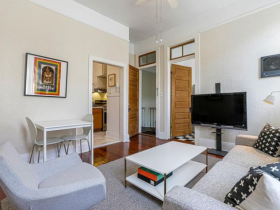 3rd image of 5310 Magazine St APT D