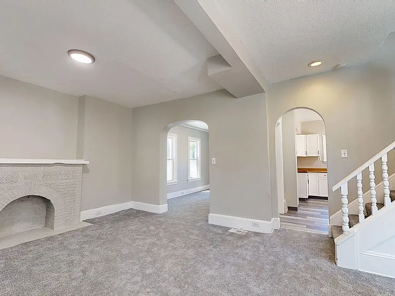 3222 W 94th St — Photo 13
