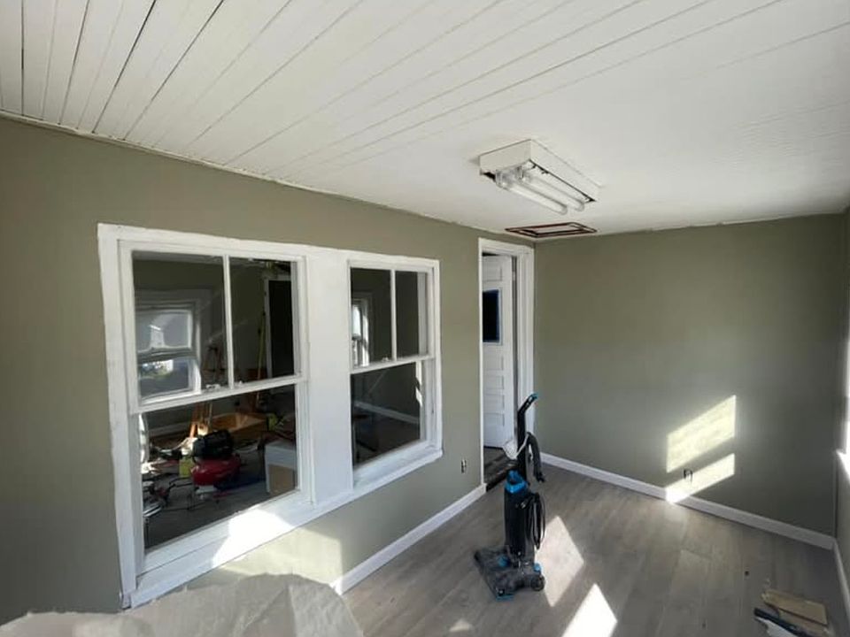 2nd image of 764 Main St #2
