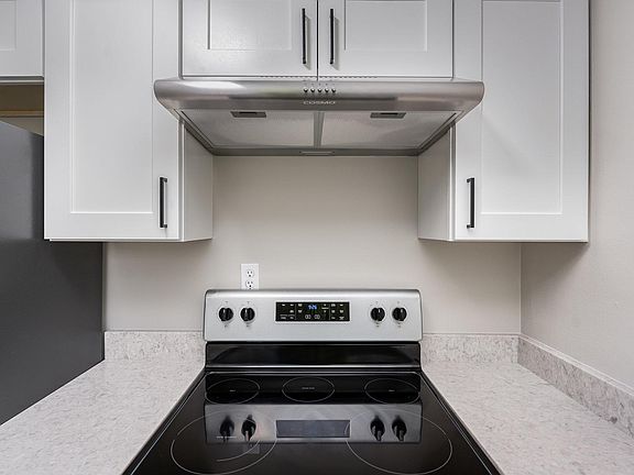 3rd image of 591 Trenton Ave #A