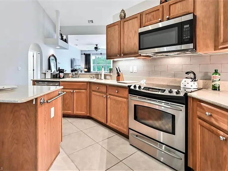 6545 Chestnut Cir — Photo 12