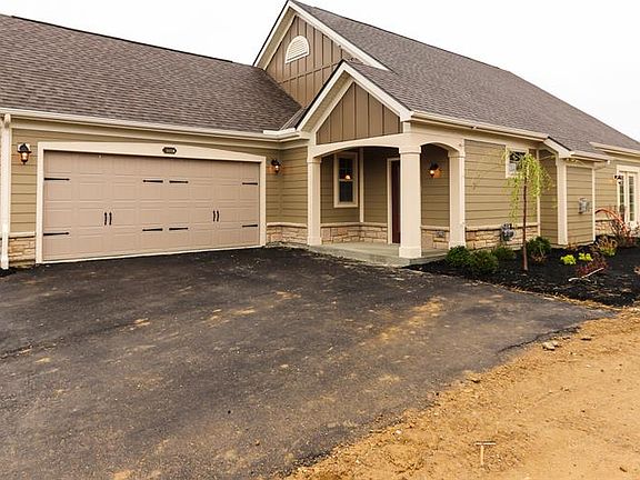 2nd image of 6691 Liberty Cir