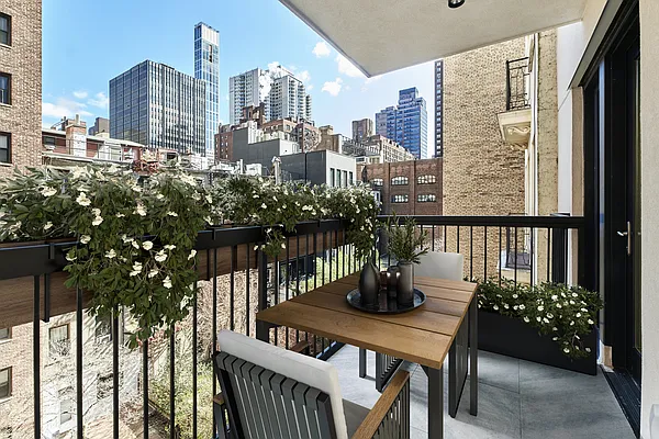 323 East 53rd Street in Sutton Place : Sales, Rentals 323 East 53rd Street in Sutton Place : Sales, Rentals