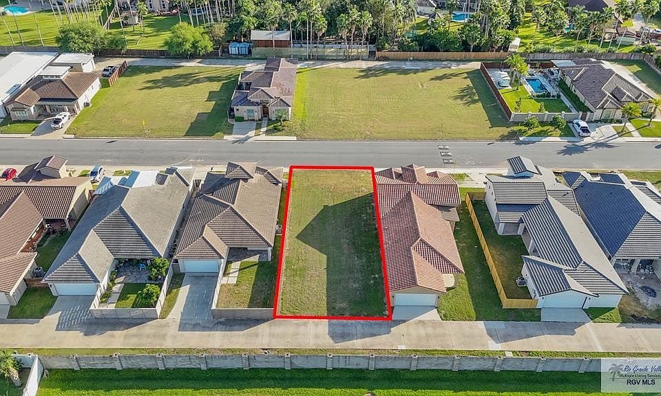 1st image of LOT 17 El Camino Real