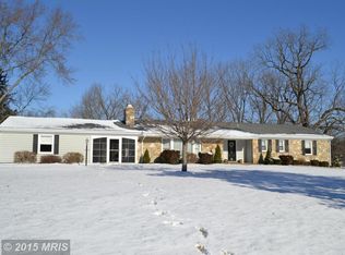 422 Fox Chapel Dr, Lutherville Timonium, MD 21093